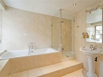 Crownplace Bury St. Edmunds Bagian luar foto